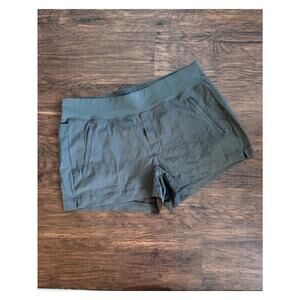 Athleta Trekkie North Short